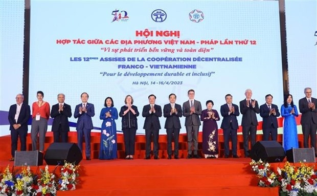 Co-operation between Vietnamese and French localities bright spot in joint ties